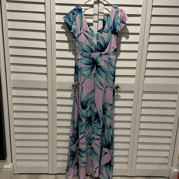 Olivaceous NWOT Maxi colorful floral Dress with side zipper. - Picture 7 of 10